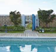 室內(nèi)游泳池裝修圖片，給您不一樣的游泳池體驗