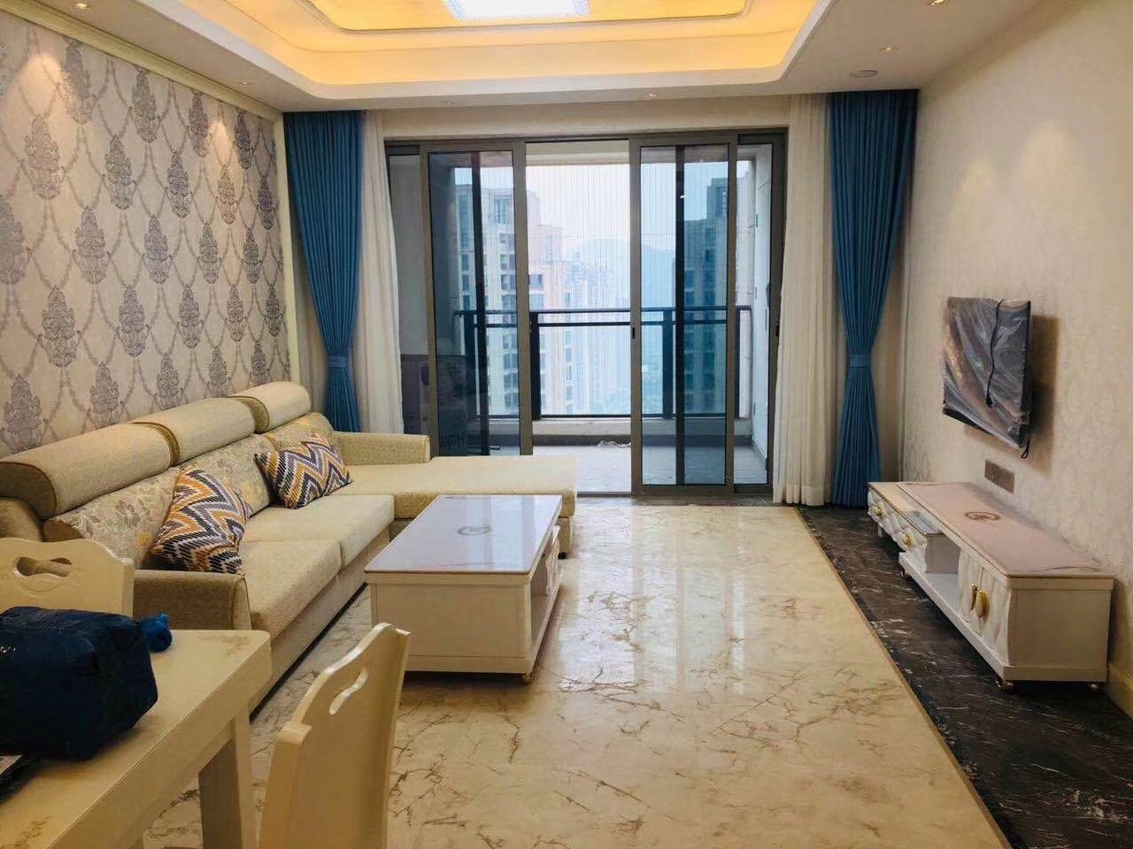 長(zhǎng)沙100平米三房?jī)蓮d北歐簡(jiǎn)約風(fēng)格客廳展示圖